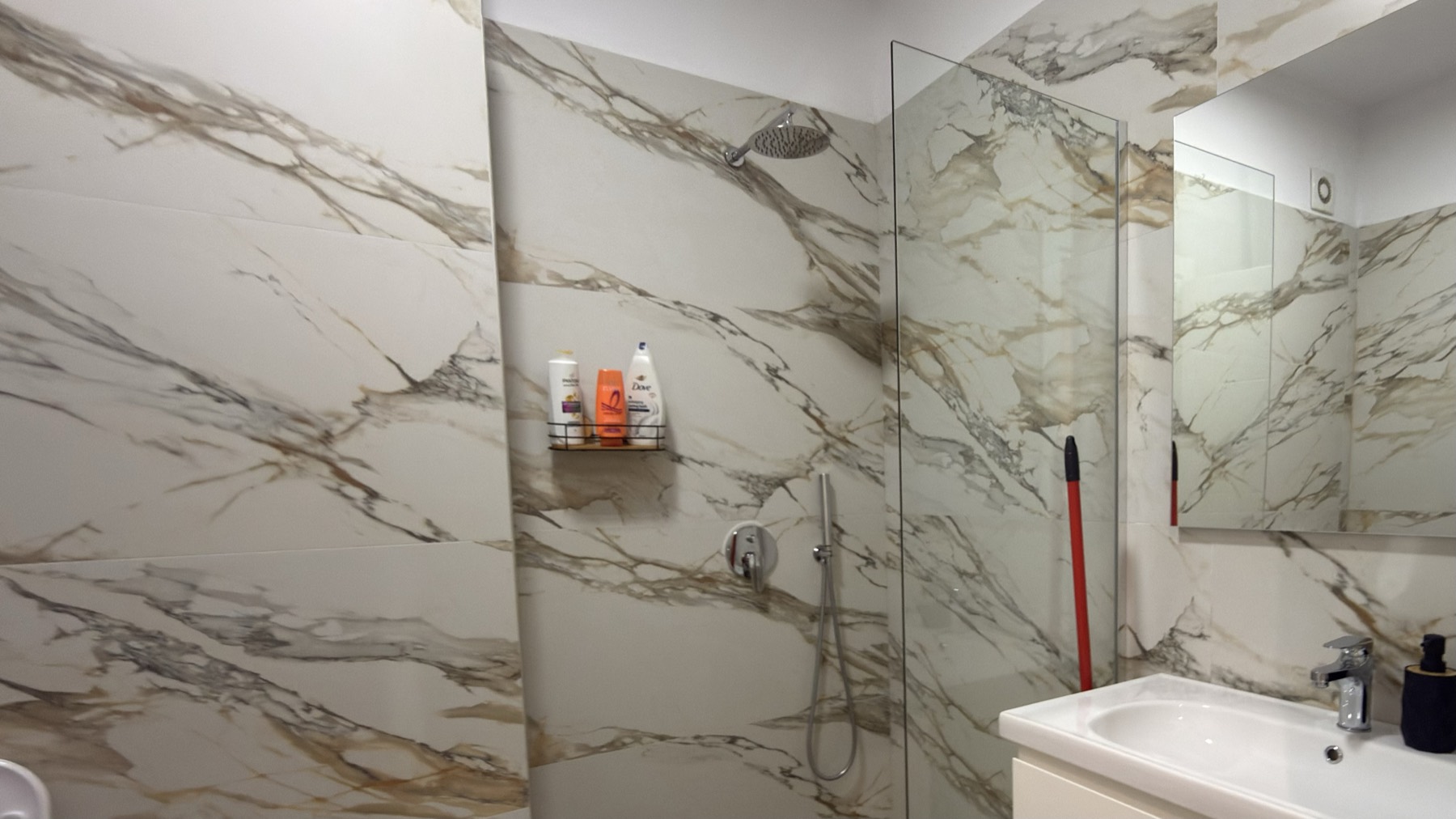 Marble rain shower